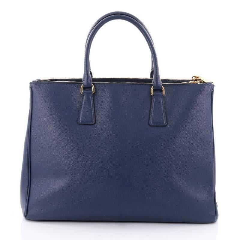 Prada Double Zip Lux Tote Saffiano Leather Large  In Good Condition In NY, NY