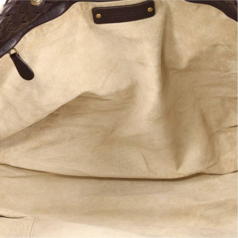 Bottega Veneta Capri Tote Intrecciato Nappa Large In Good Condition In NY, NY