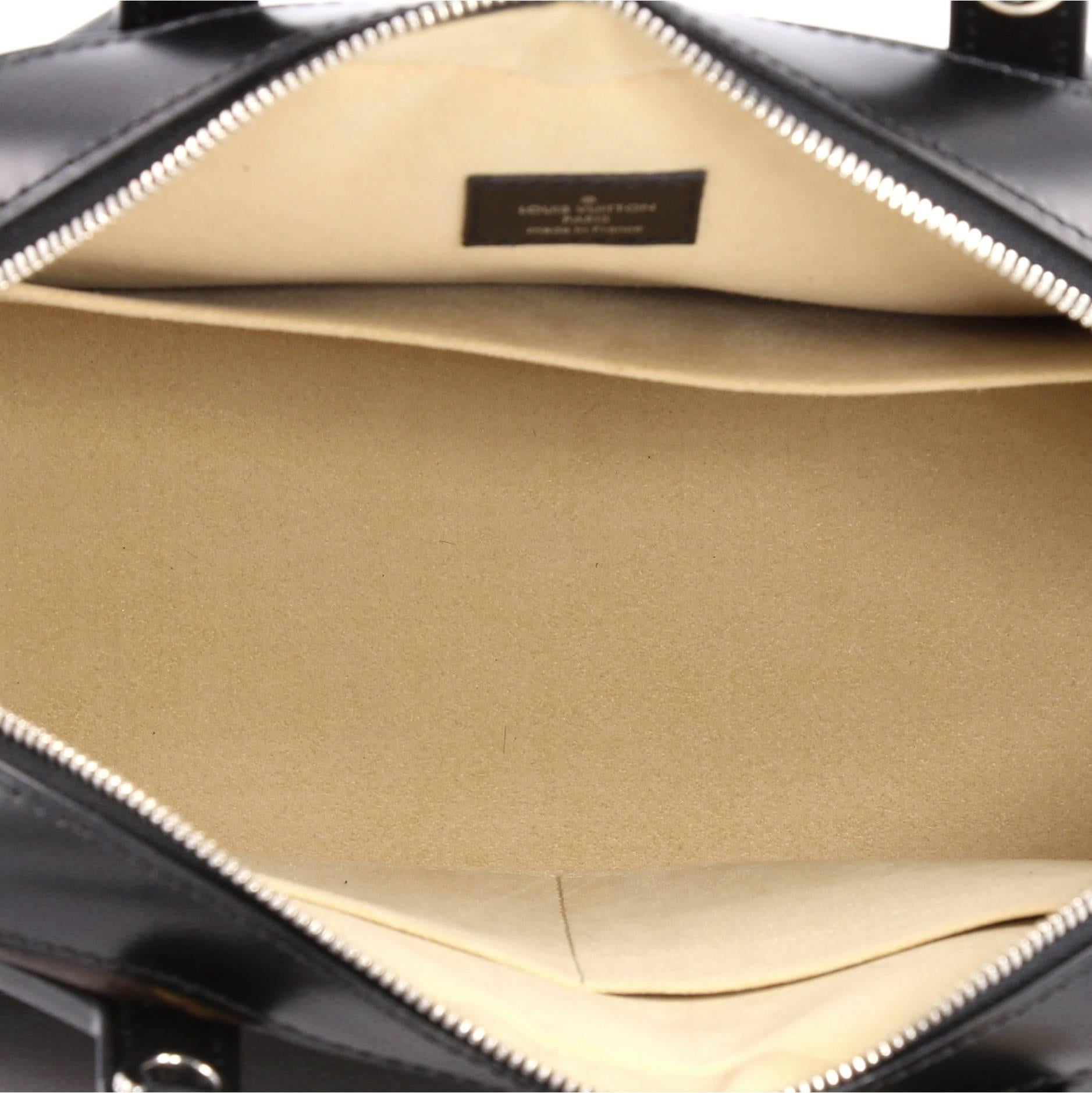 Louis Vuitton Dora Handbag Monogram Canvas and Calf Leather MM  3