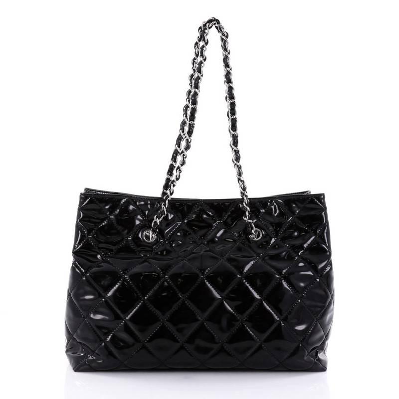 Chanel in the business tote online