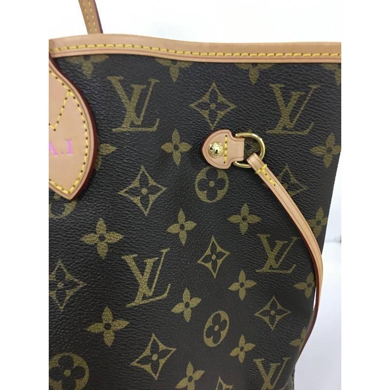 Louis Vuitton Neverfull Tote Monogram Canvas MM  In Good Condition In NY, NY