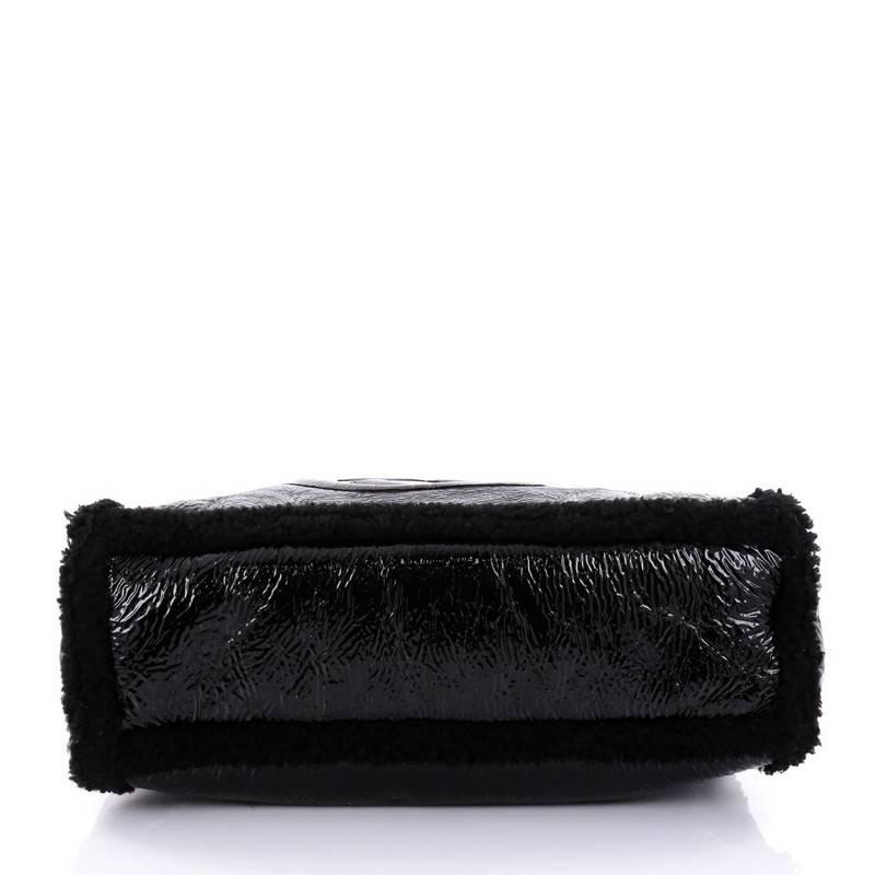 Black Gucci Soho Chain Strap Shoulder Bag Patent and Shearling Medium