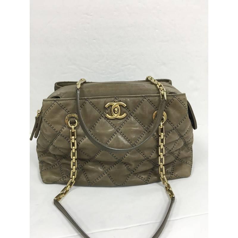 Chanel Retro Chain Zip Satchel Quilted Calfskin Small In Good Condition In NY, NY