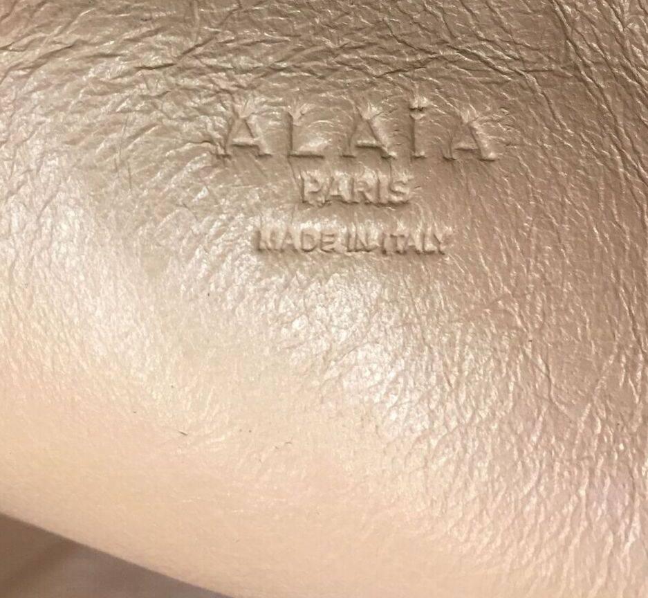  Alaia Duffle Bag Studded Leather Medium 5