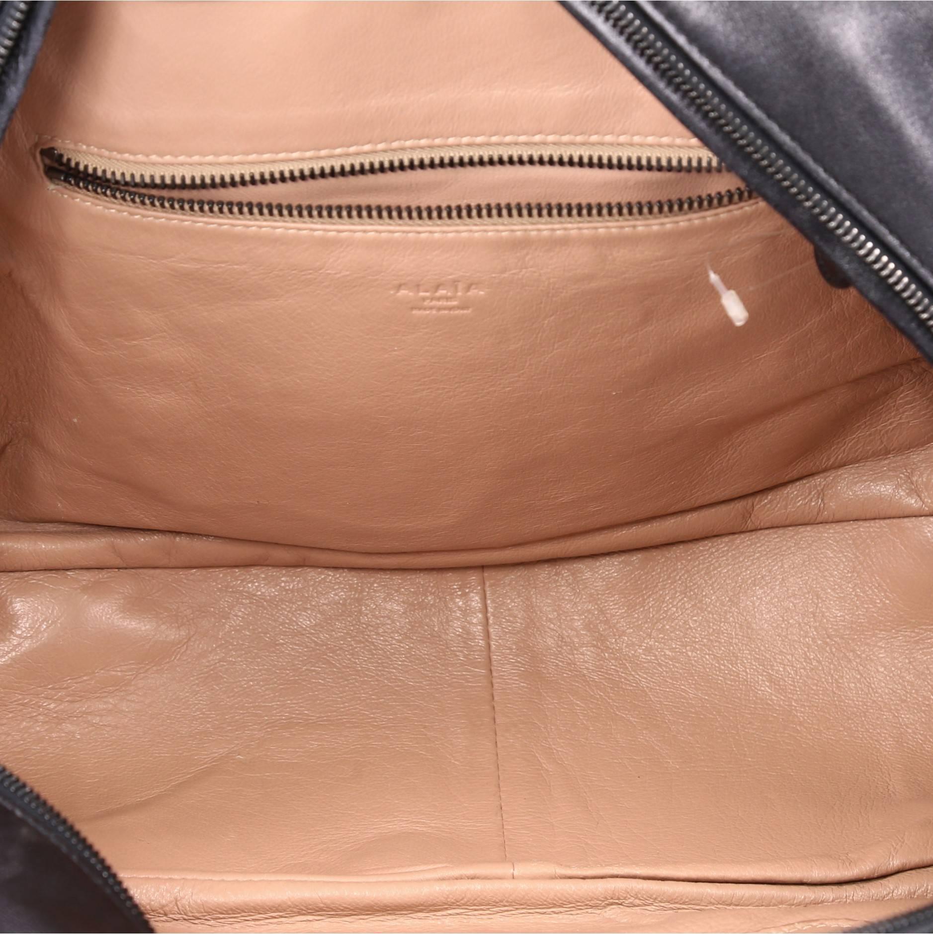  Alaia Duffle Bag Studded Leather Medium 4