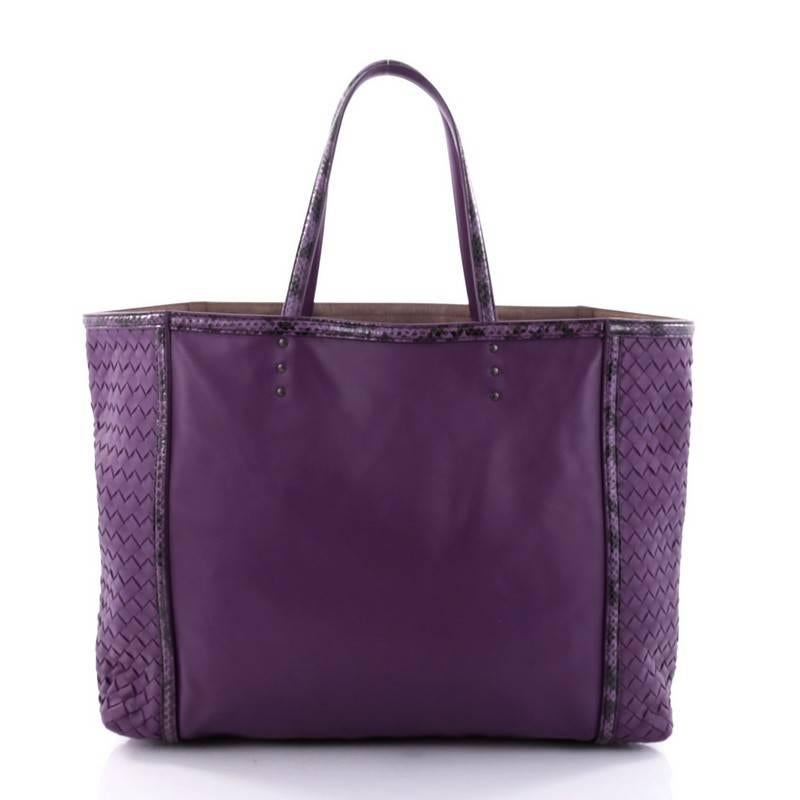 Bottega Veneta Shopping Tote Leather with Intrecciato Detail Large In Good Condition In NY, NY