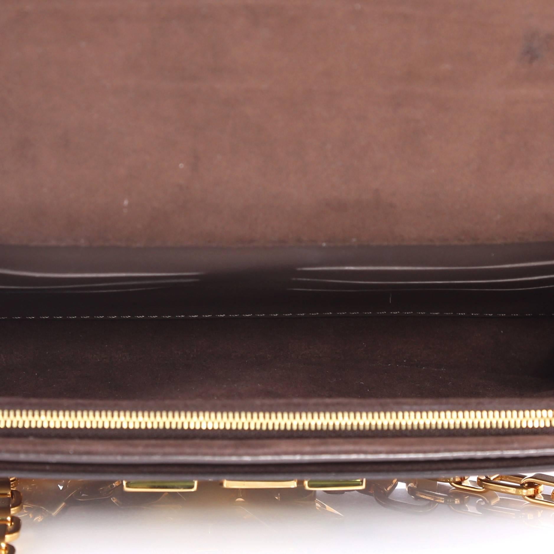 Louis Vuitton Chain Louise Clutch Leather GM In Good Condition In NY, NY
