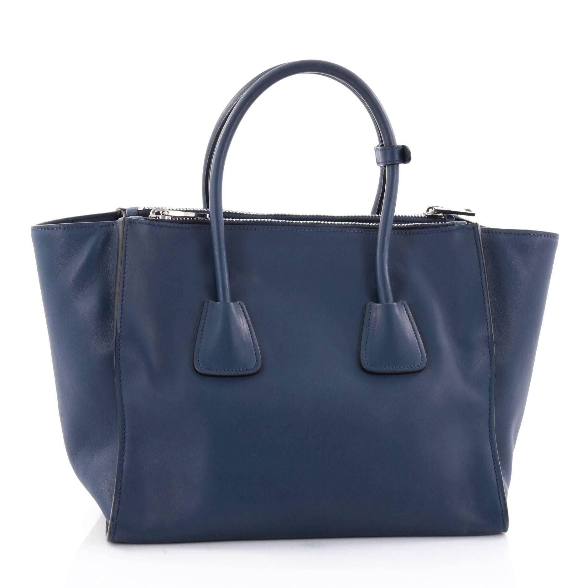 Prada Twin Pocket Tote City Calfskin Medium In Good Condition In NY, NY