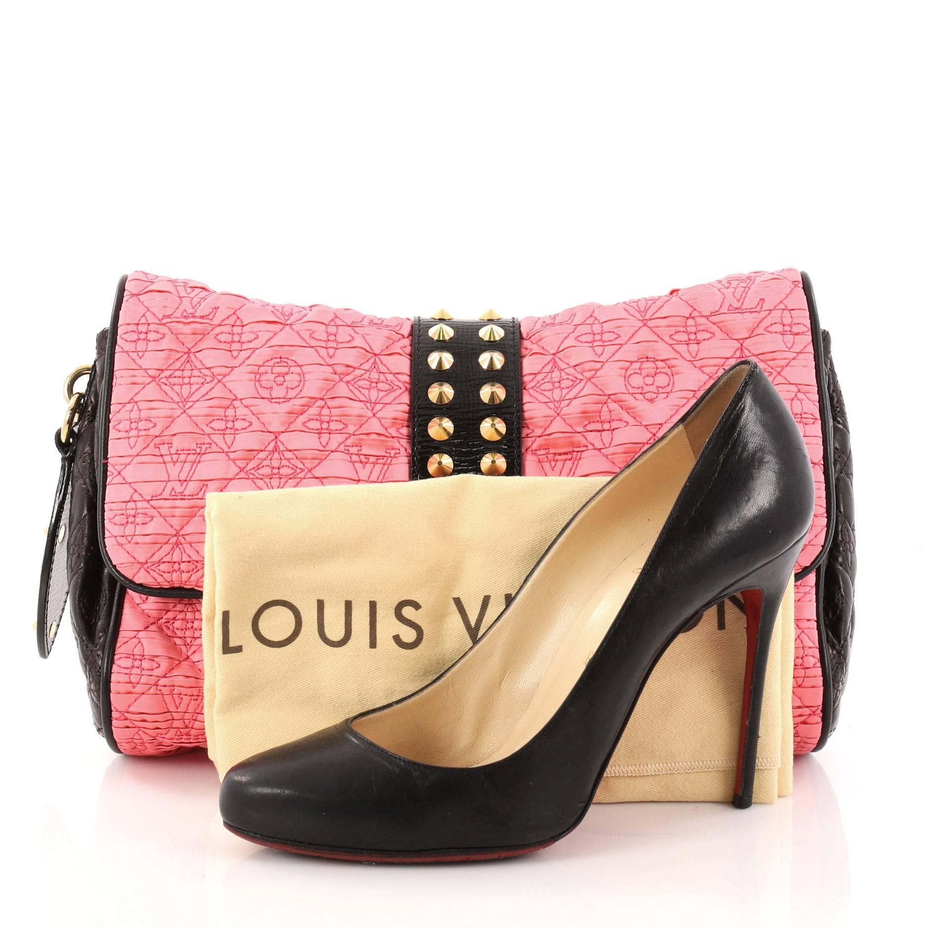 This authentic Louis Vuitton Coquette Handbag Monogram Satin is a marvelous clutch perfect for your nights out. Crafted in pink embroidered diamond quilted satin, this stunning bag features black monogram embroidered diamond quilted sides,