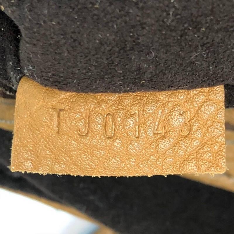 Louis Vuitton L Hobo Mahina Leather 2