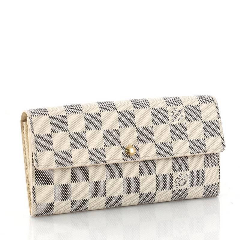 Beige Louis Vuitton Sarah Wallet Damier