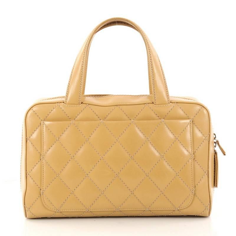 Chanel Surpique Zip Around Satchel Quilted Leather Medium In Good Condition In NY, NY