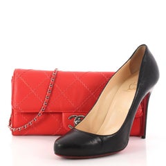 Chanel Ultimate Stitch Brieftasche auf Kette gesteppt Lammfell Ost-West