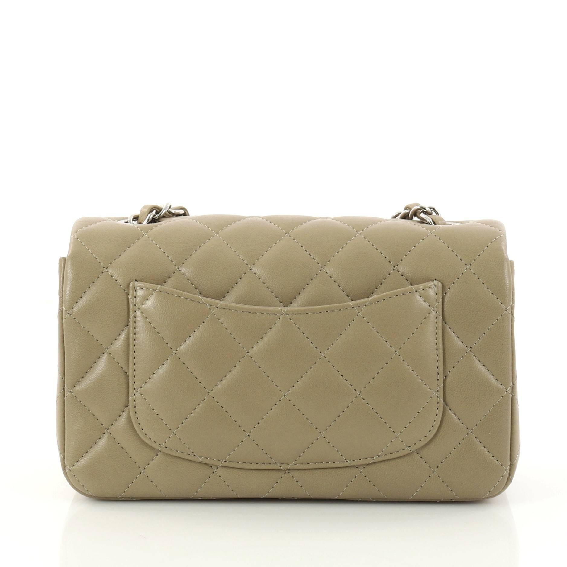 Chanel Classic Single Flap Bag Quilted Lambskin Mini In Excellent Condition In NY, NY