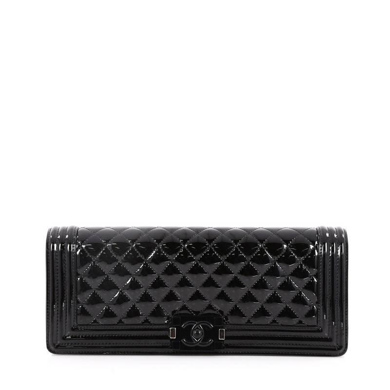 chanel clutch with hand strap