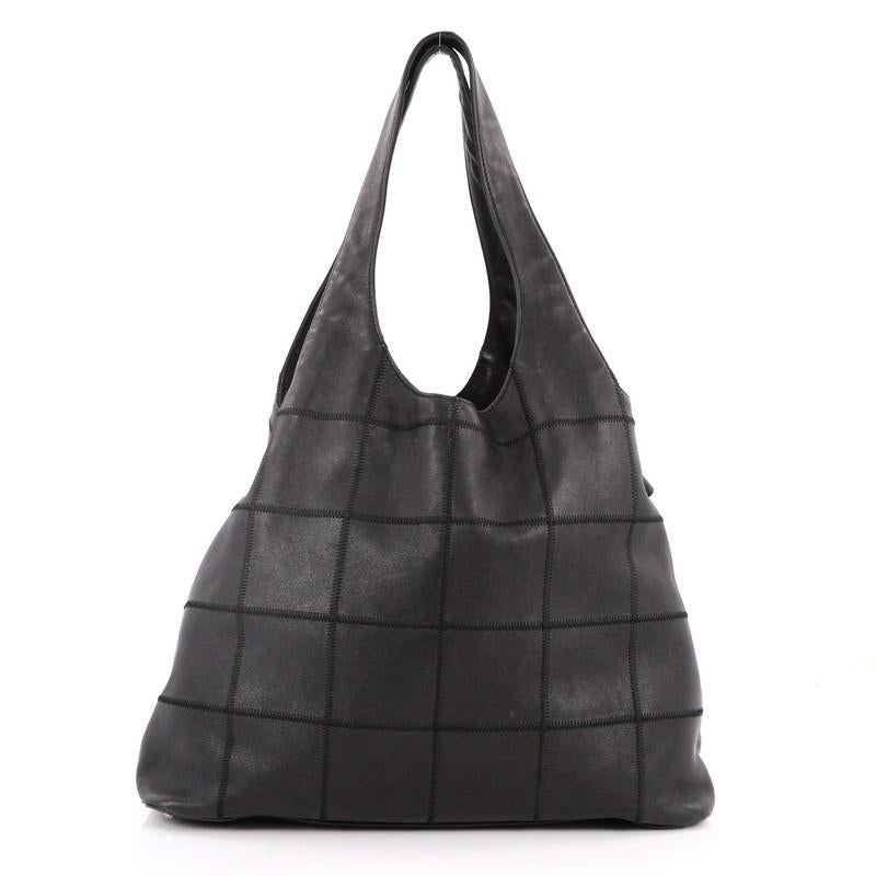 Chanel Square Stitch Tassel Hobo Quilted Leather Large In Good Condition In NY, NY