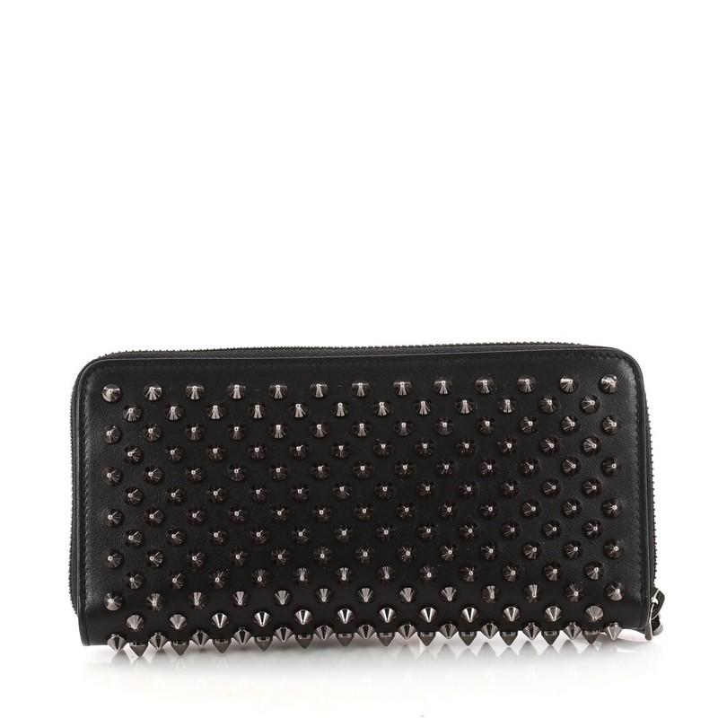 Christian Louboutin Panettone Wallet Spiked Leather In Good Condition In NY, NY