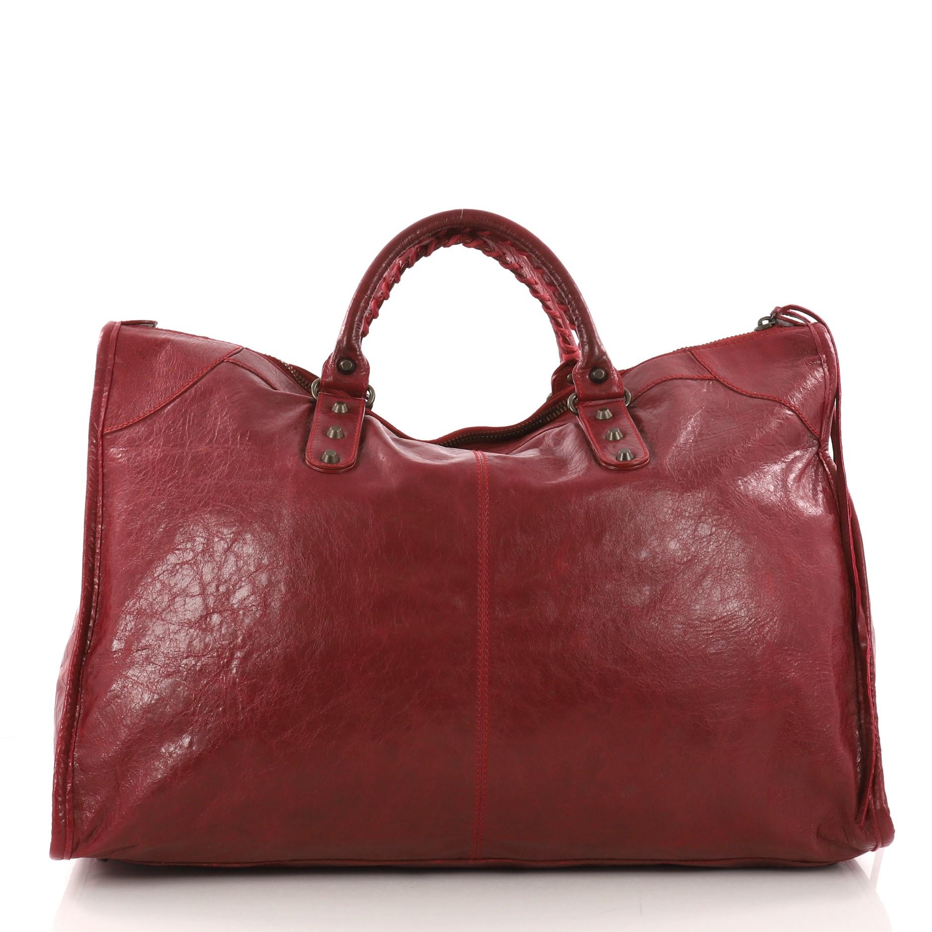 Balenciaga Weekender Classic Studs Handbag Leather  In Good Condition In NY, NY