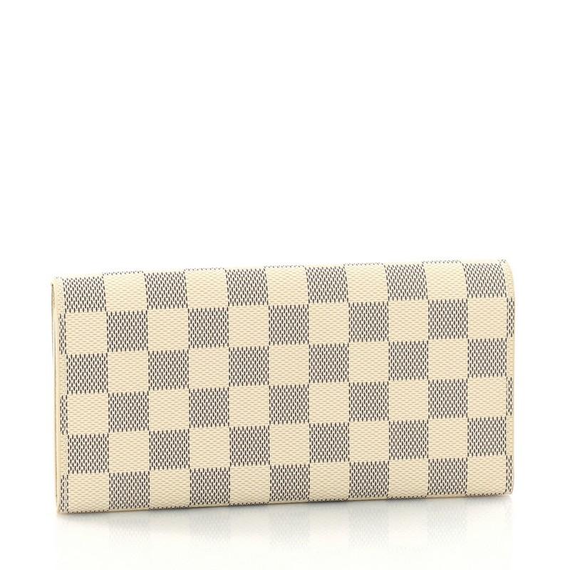 Louis Vuitton Emilie Wallet Damier In Excellent Condition In NY, NY