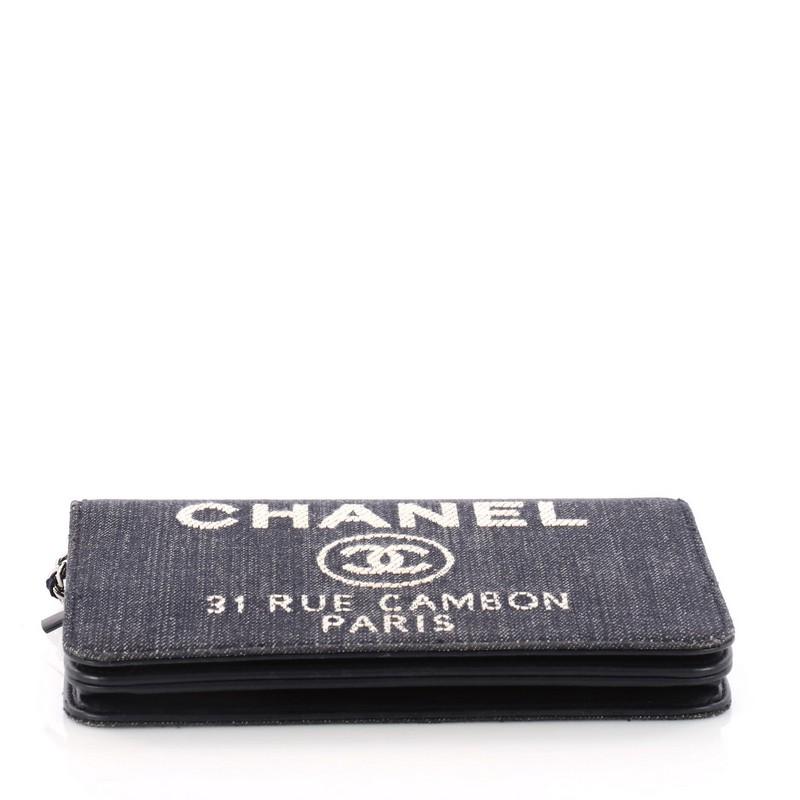 Chanel Deauville Wallet on Chain Denim In Good Condition In NY, NY