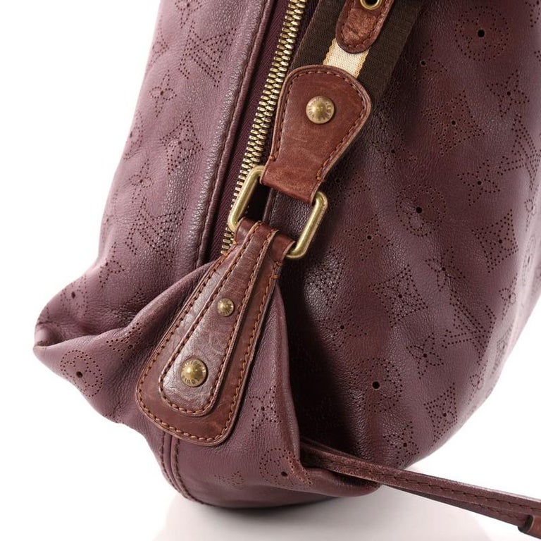 Louis Vuitton, Bags, Onatah Hobo Mahina Leather Gm