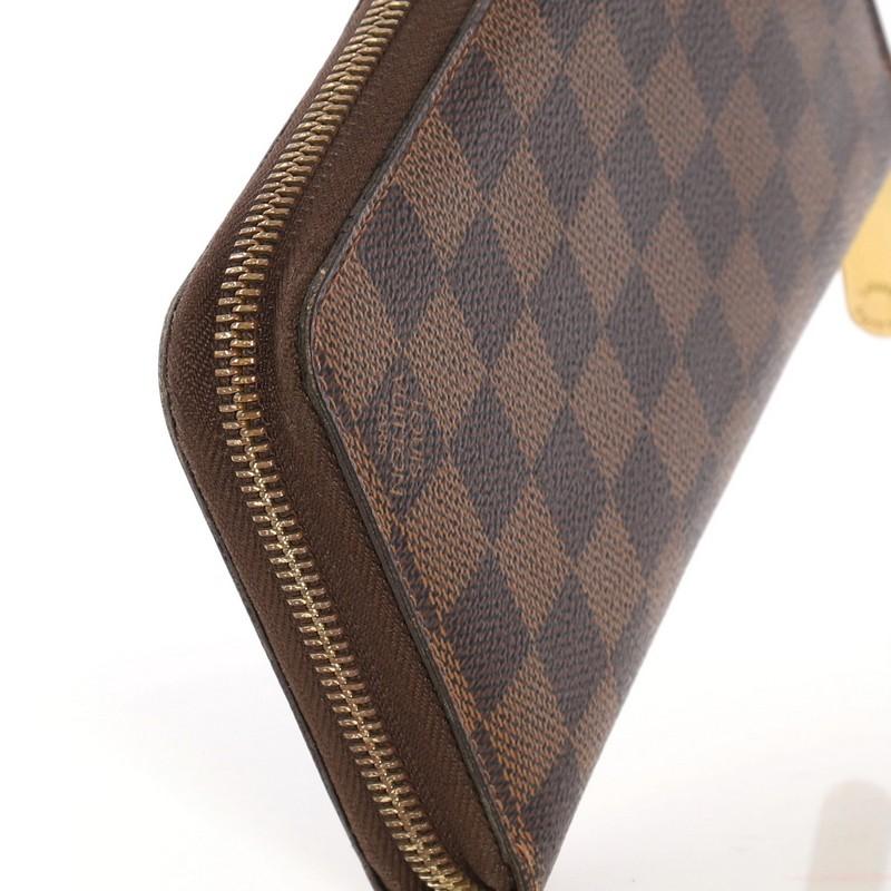 Louis Vuitton Zippy Wallet Damier 2