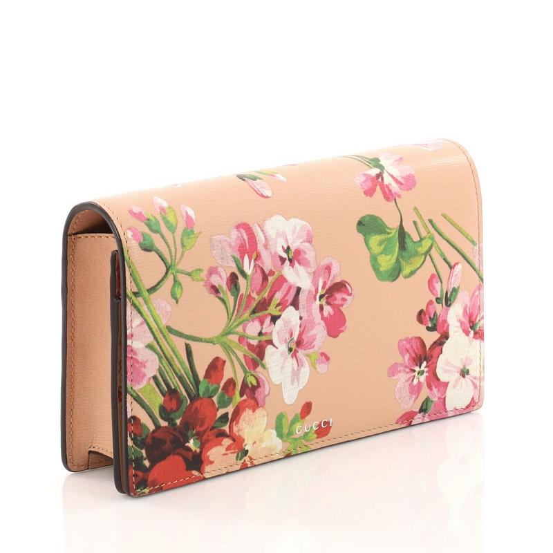 Beige Gucci Chain Wallet Blooms Print Leather