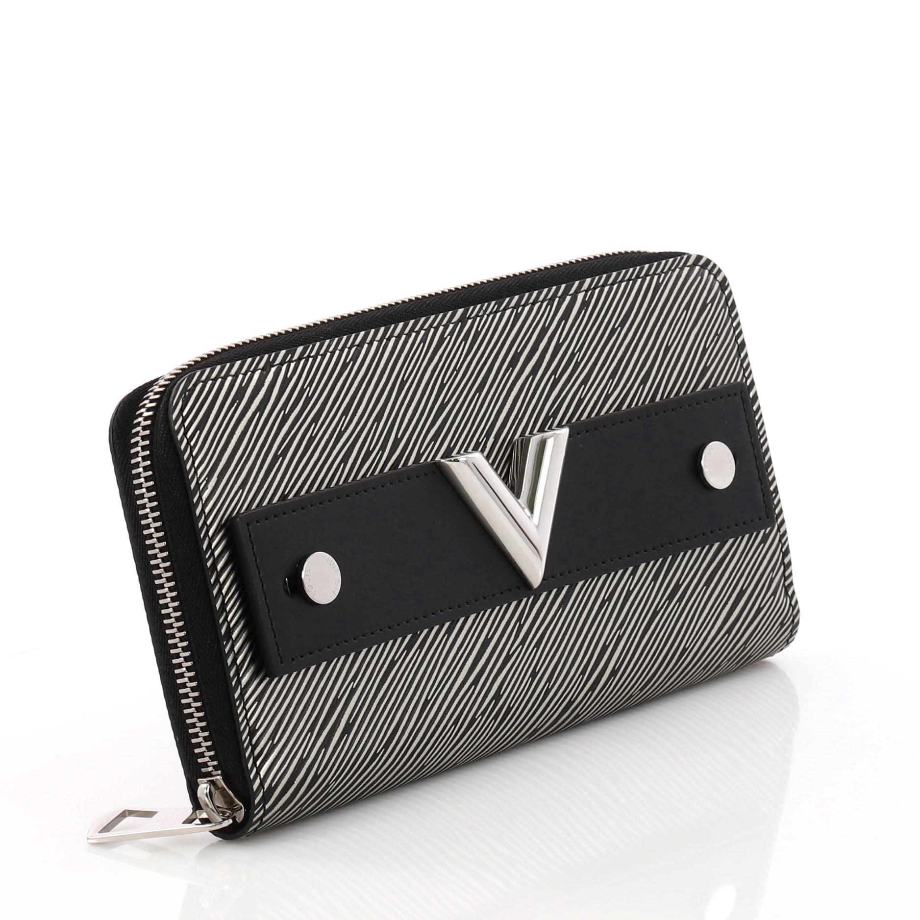 Black Louis Vuitton Zippy Wallet Limited Edition Essential V Epi Leather