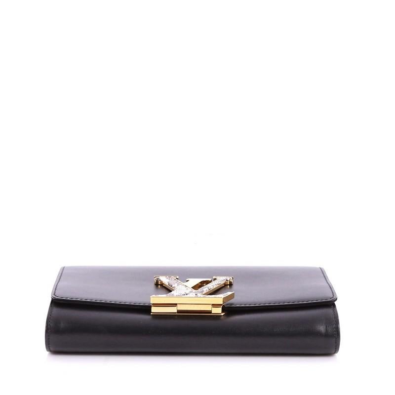 Women's or Men's Louis Vuitton Chain Louise Clutch Leather with Python GM