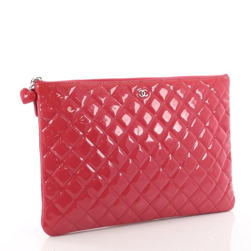 Pink Chanel Valentine Hearts O Case Clutch Quilted Patent Large 