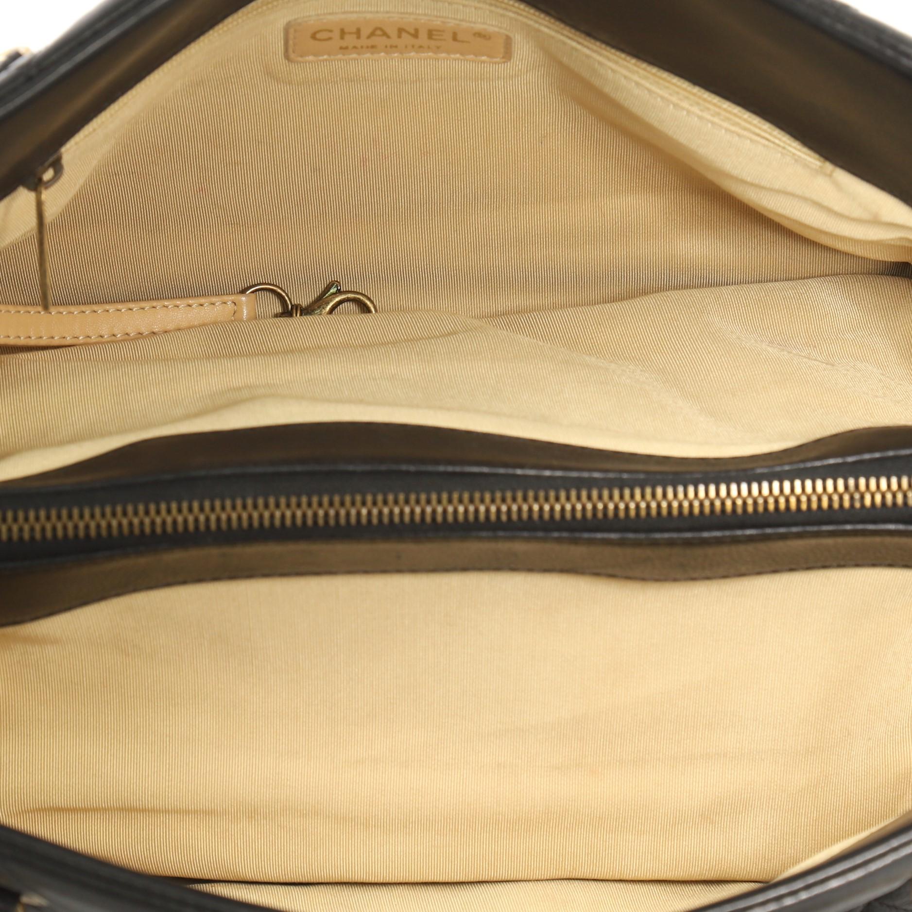 Chanel CC Crown Tote Quilted Leather Medium 1