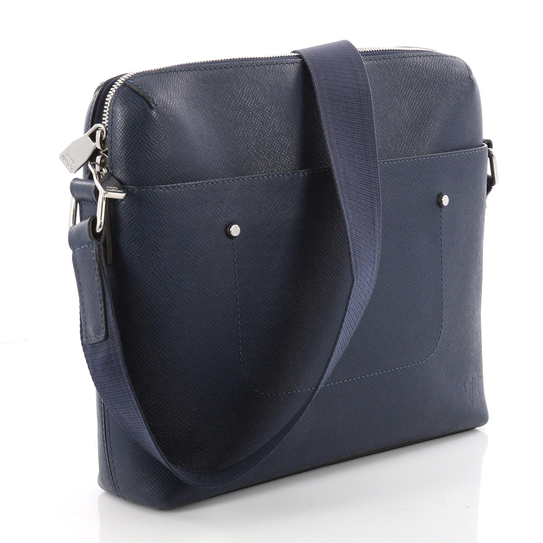 Black Louis Vuitton Grigori Messenger Bag Taiga Leather PM