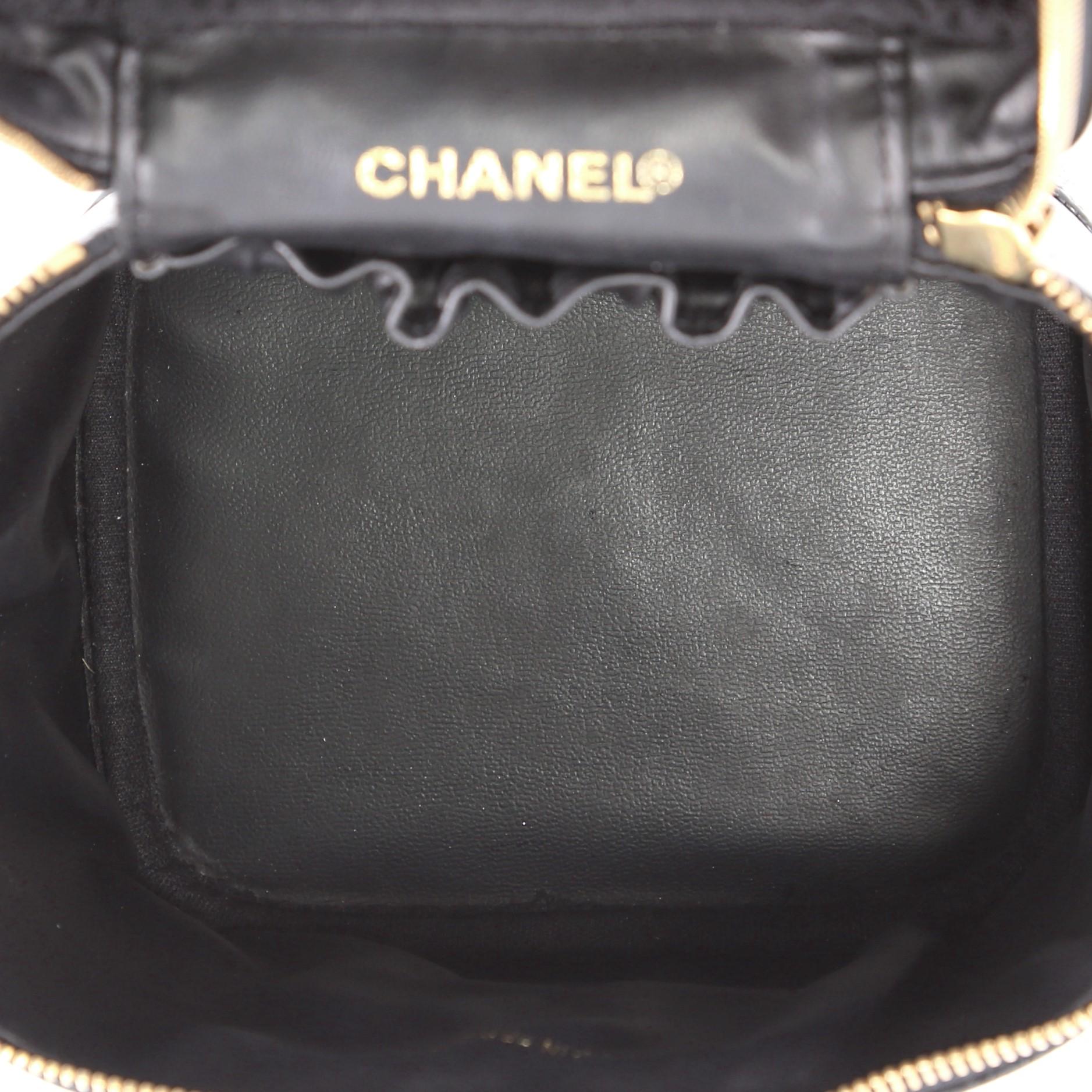 Chanel Vintage CC Cosmetic Case Caviar Tall  1