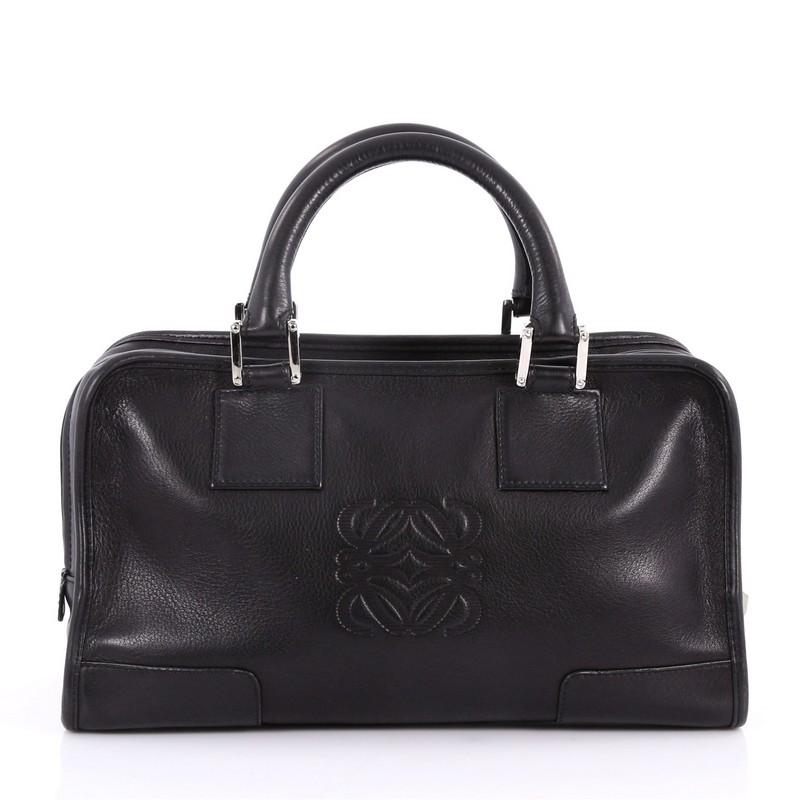 Loewe Amazona Bag Leather 28 In Good Condition In NY, NY