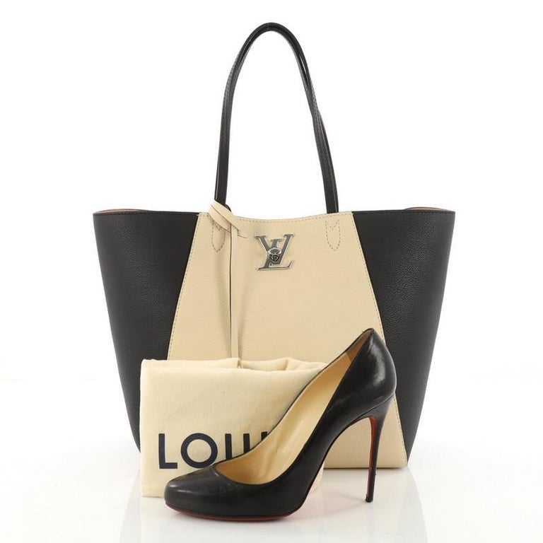 Louis Vuitton Lockme II Handbag Leather For Sale at 1stDibs