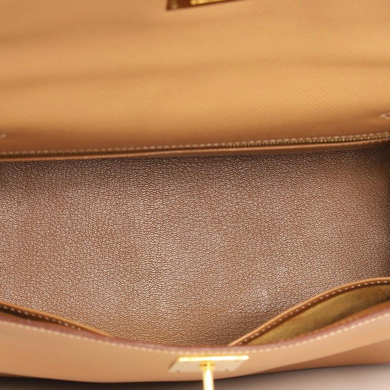 Women's or Men's Hermes Kelly Handbag Natural Courchevel with Gold Hardware 28
