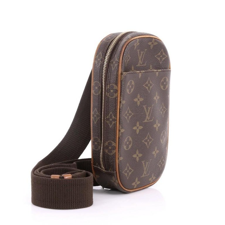 Louis Vuitton Monogram Pochette Gange - Brown Crossbody Bags, Handbags -  LOU776320