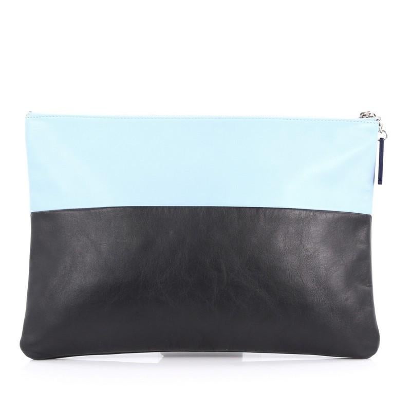 Chanel Airlines O Case Clutch Leather Large In Good Condition In NY, NY