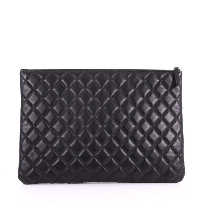 Chanel Camellia O Case Clutch Quilted Lambskin Large In Good Condition In NY, NY