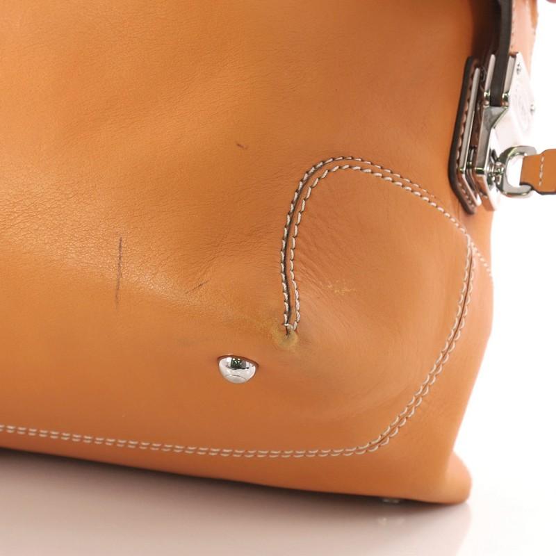 Women's or Men's Tod's D-Styling Convertible Bauletto Handbag Leather Medium 