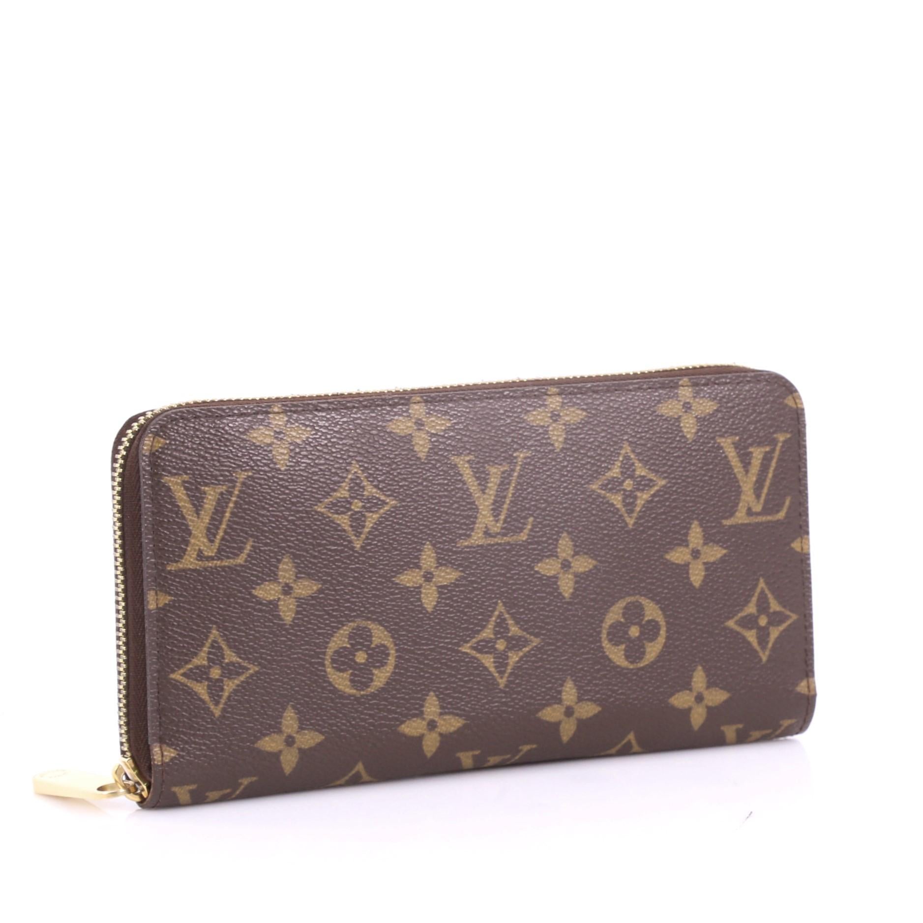 Brown Louis Vuitton Zippy Wallet Monogram Canvas