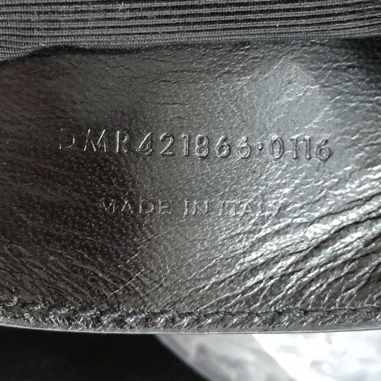 Saint Laurent Classic Monogram Zip Messenger Bag Crocodile Embossed Leather  Black 22991076