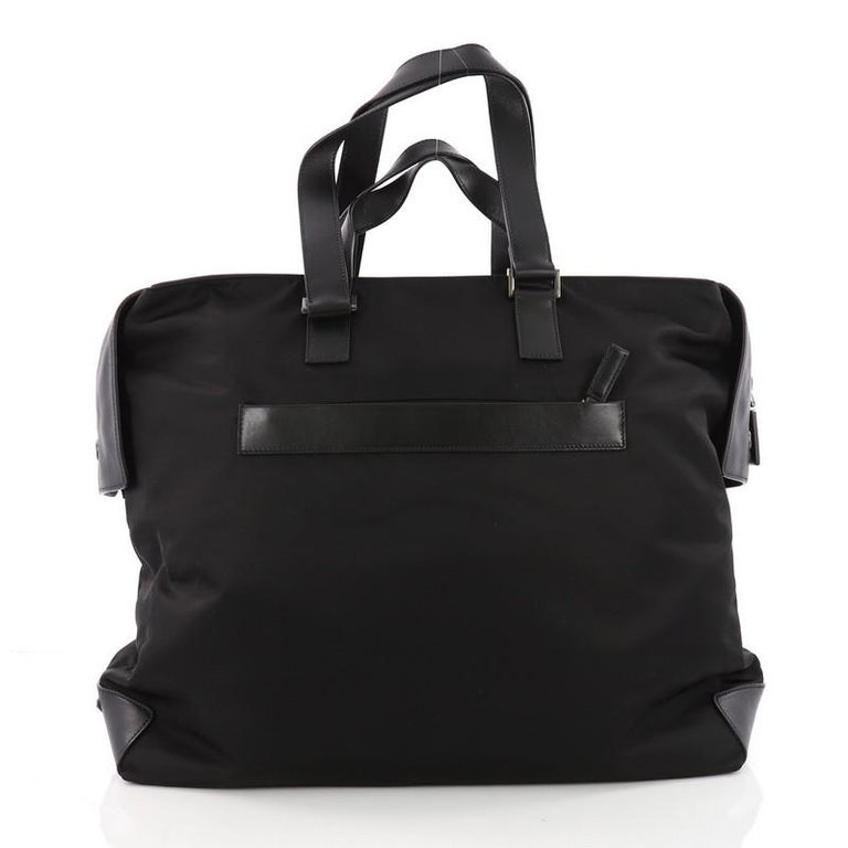 Prada Zip Duffle Bag Tessuto Large At 1stdibs Prada Zip Duffle Bag Tessuto Large In Excellent Condition For New York Ny