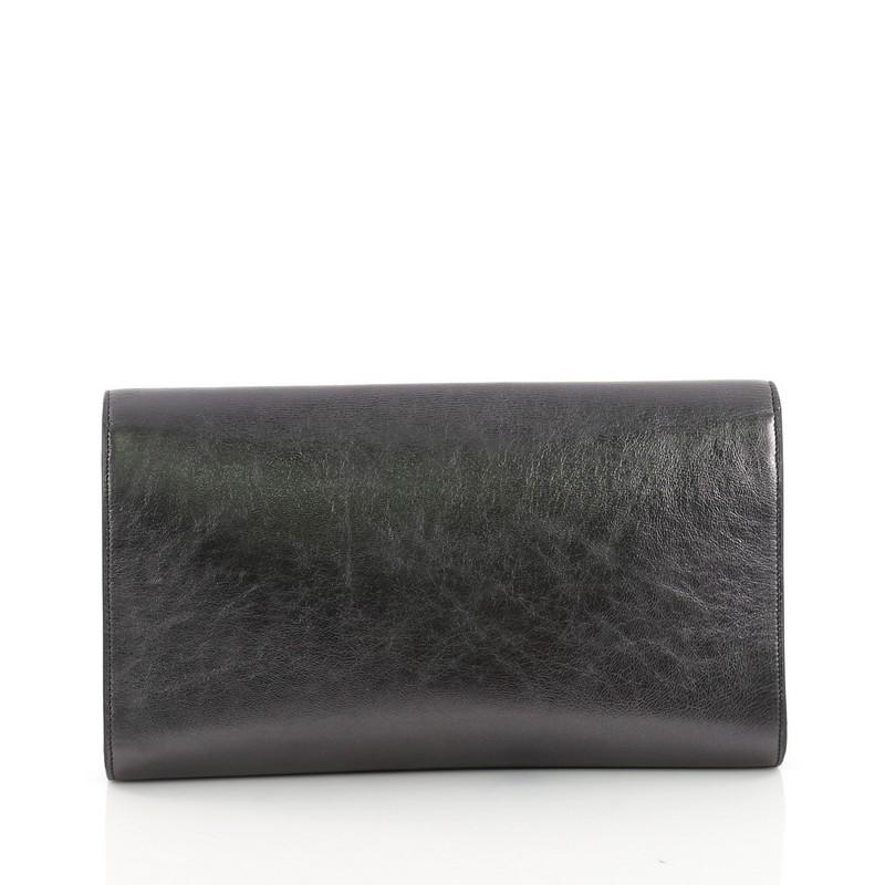 Saint Laurent Belle de Jour Clutch Leather Large In Good Condition In NY, NY
