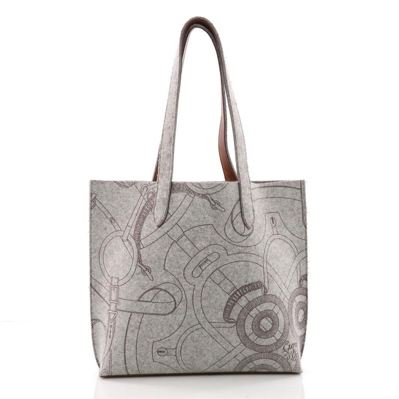Hermes Carrimi Tote Printed Felt MM In Good Condition In NY, NY