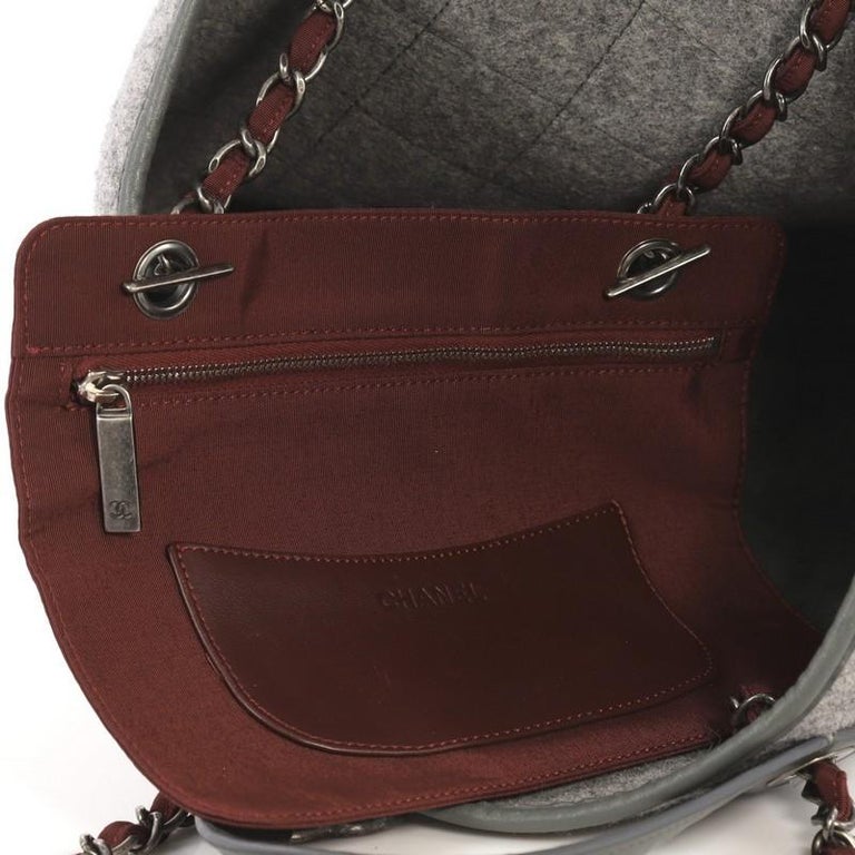 chanel felt tote