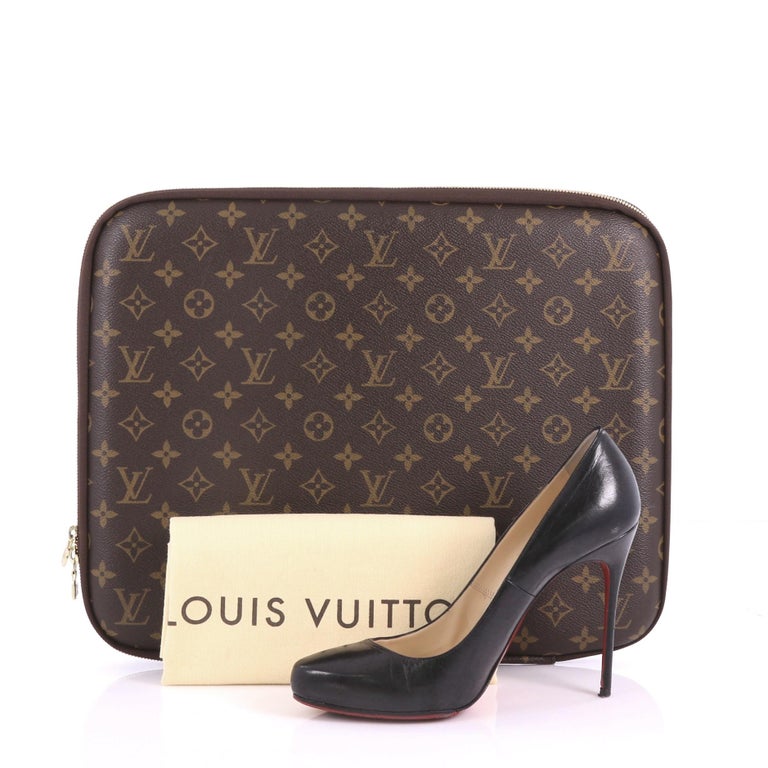 Louis Vuitton Monogram 15 inch Laptop Sleeve 