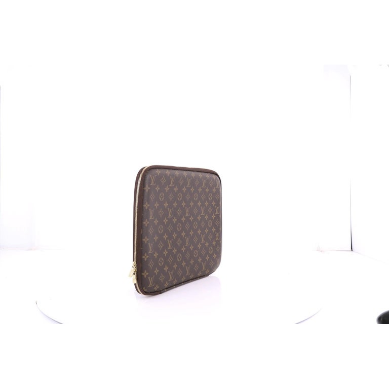 Brown & Creame Louis Vuitton Laptop Case