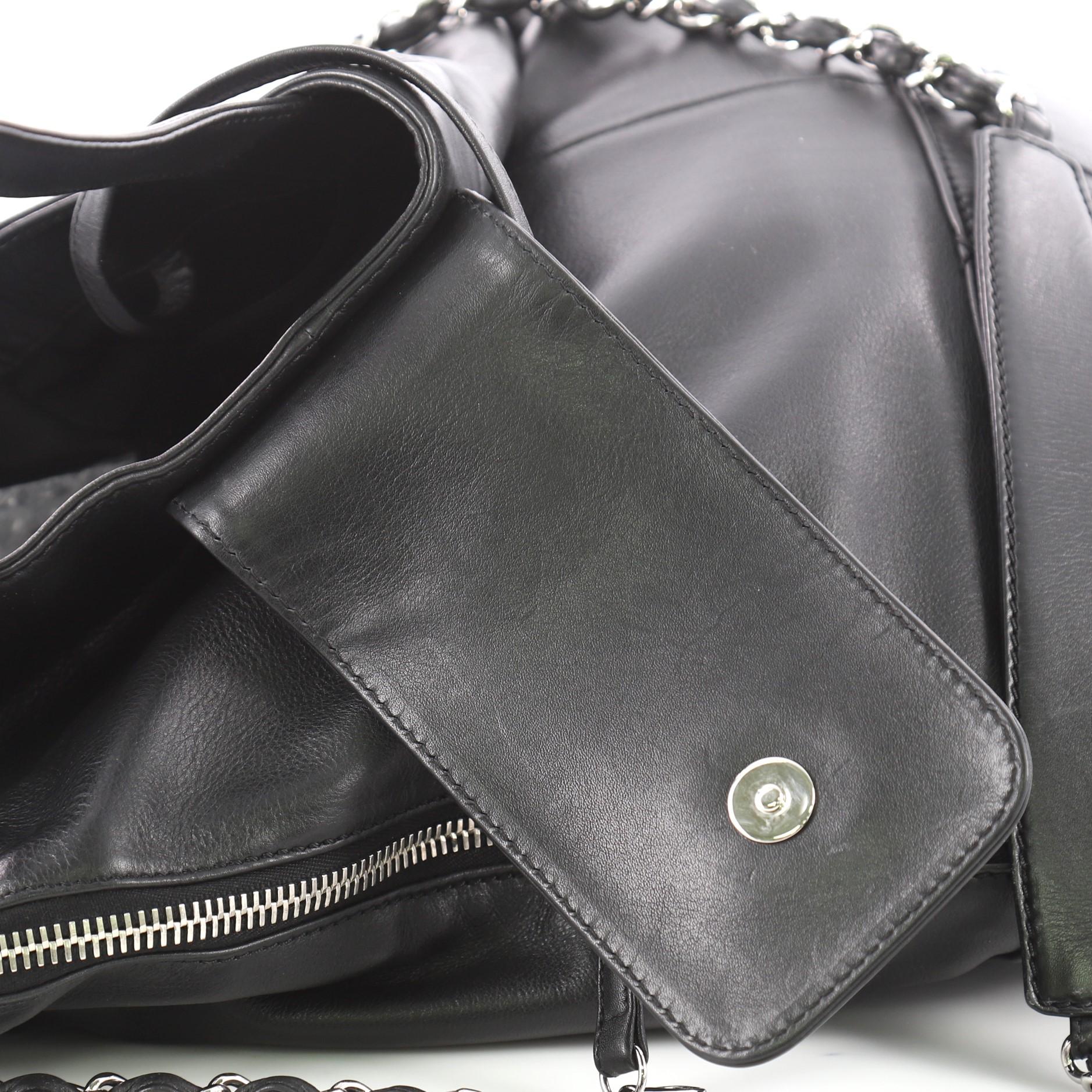Chanel Expandable Ligne Messenger Bag Leather Large 3