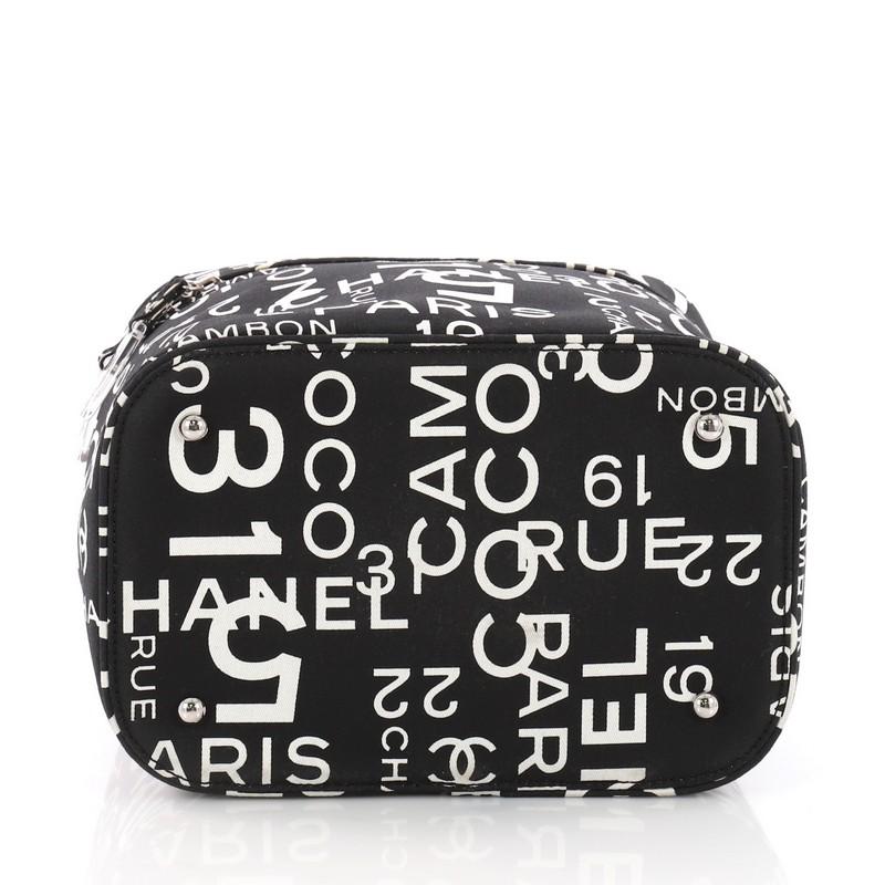 Chanel 31 Rue Cambon Vanity Case Printed Nylon Small In Good Condition In NY, NY